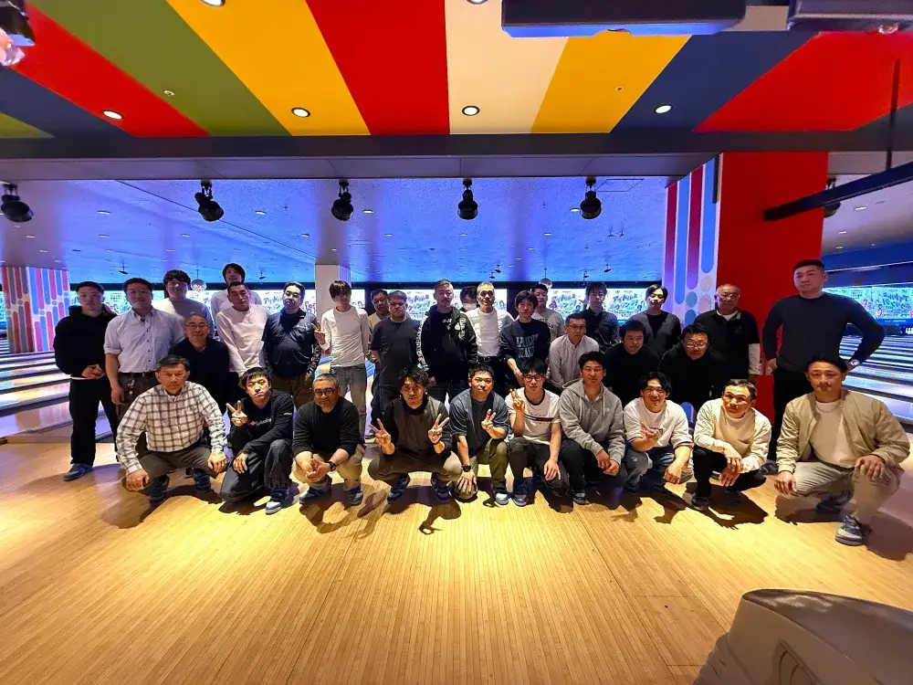 毎年恒例のボウリング大会風景。豪華賞品が貰えます！