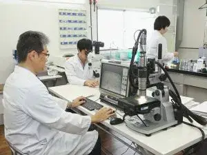 ものづくりを支える技術職（表面処理メーカー）