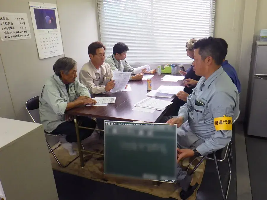 職長さんと打合せ