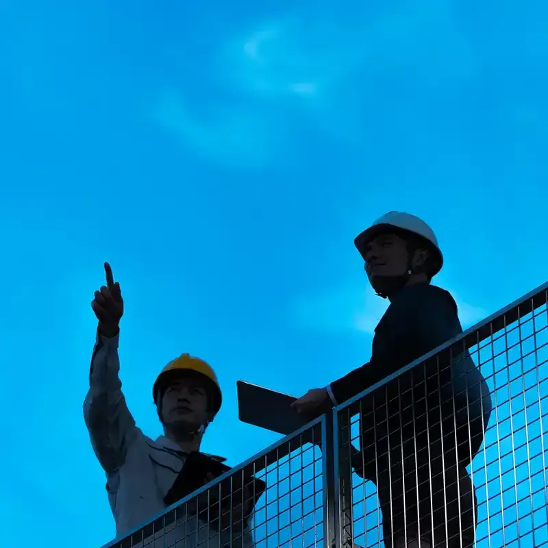 【東京駅／転勤無】設備施工管理／残業30h程