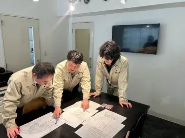 【東京駅／転勤無】設備施工管理／残業30h程