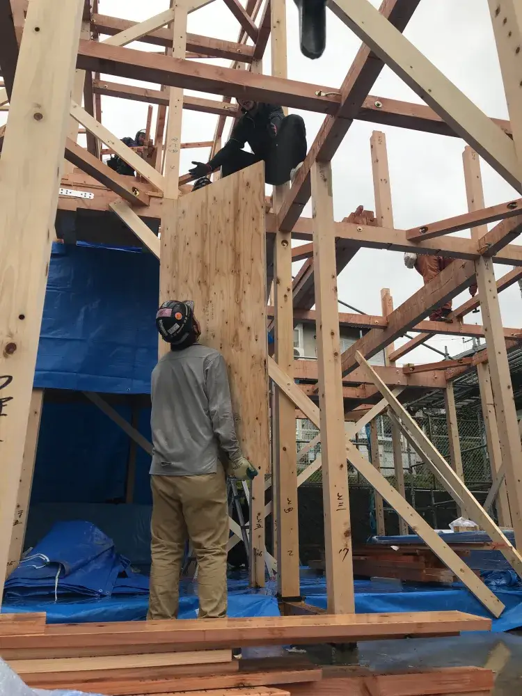 荷揚げ　作業風景