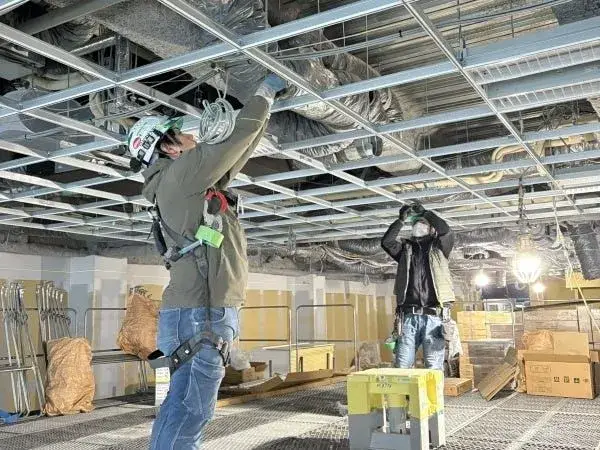 都内中心の電気工事スタッフ