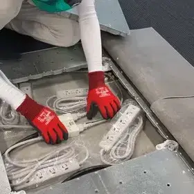 都内中心の電気工事スタッフ