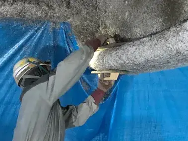 外壁吹付け工事スタッフ