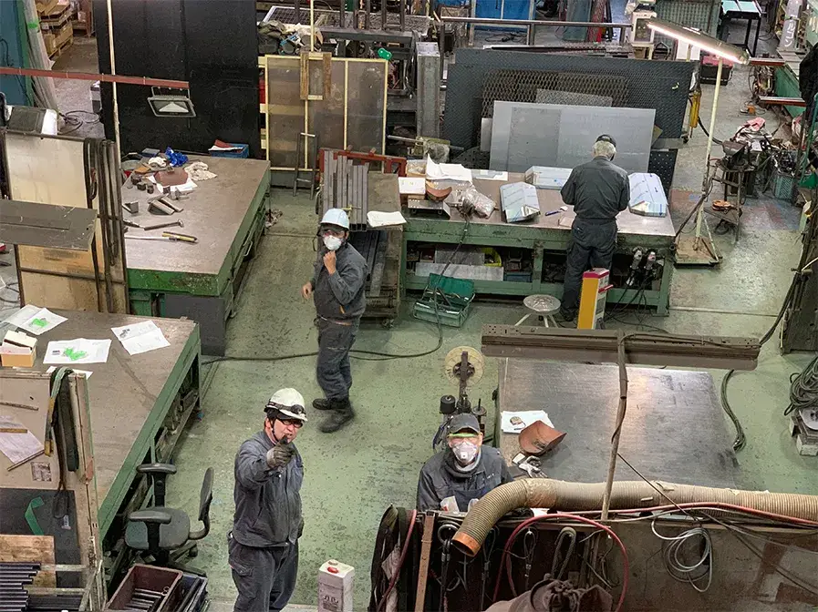 機械製作補助・軽作業スタッフ