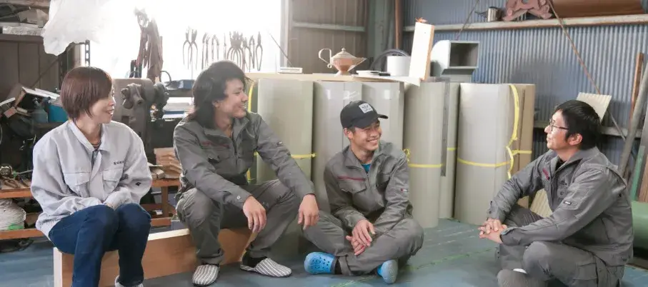 住宅の屋根、外壁の制作や施工/正社員/日曜休み☆未経験OK