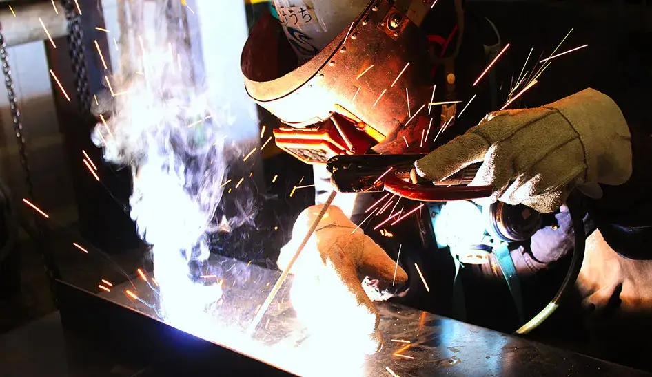 プラント設備機械の施工作業員