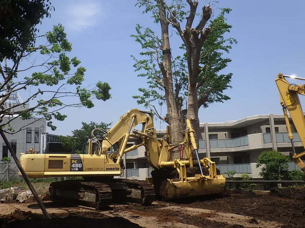 【未経験歓迎！】公共施設の花と緑の管理スタッフ（造園）
