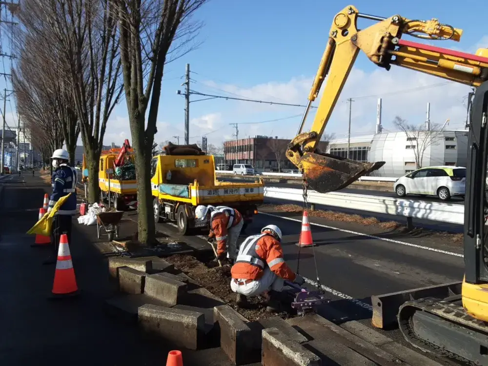 未経験でも可。道路を守る仕事を一緒にやってみませんか！