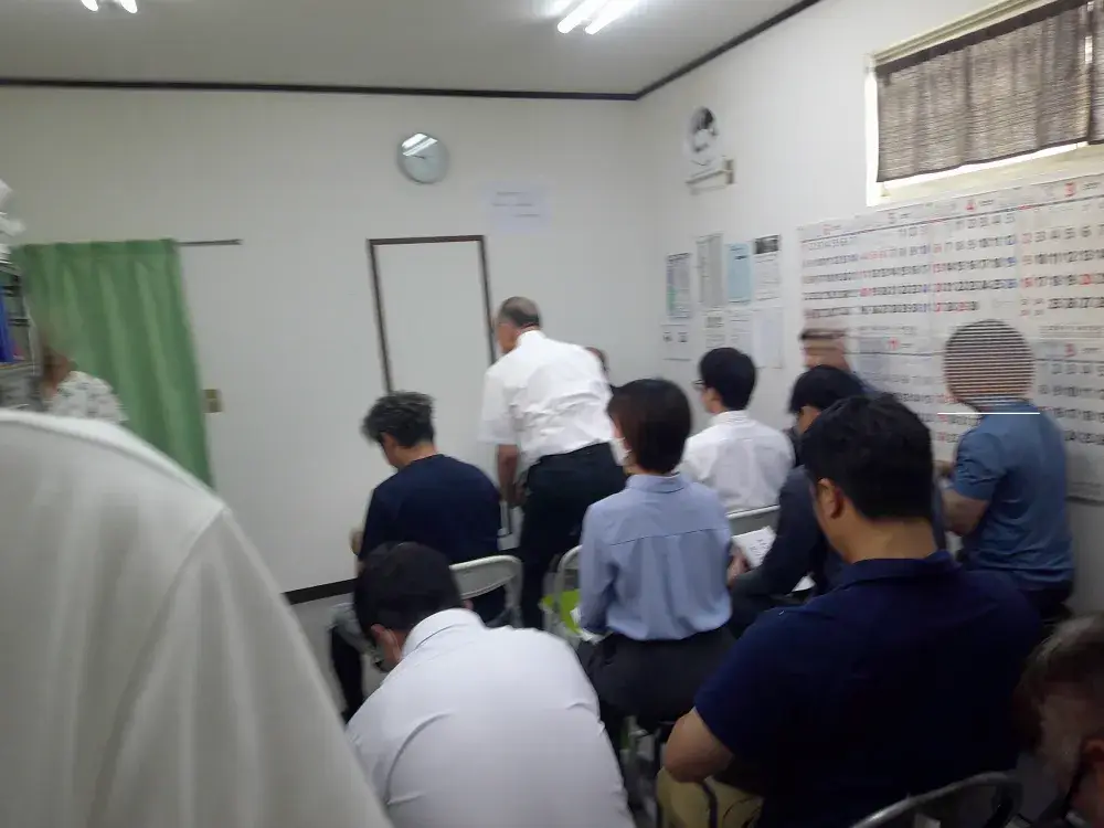 安全大会風景（いろんな職人さんと一緒に仕事できます）