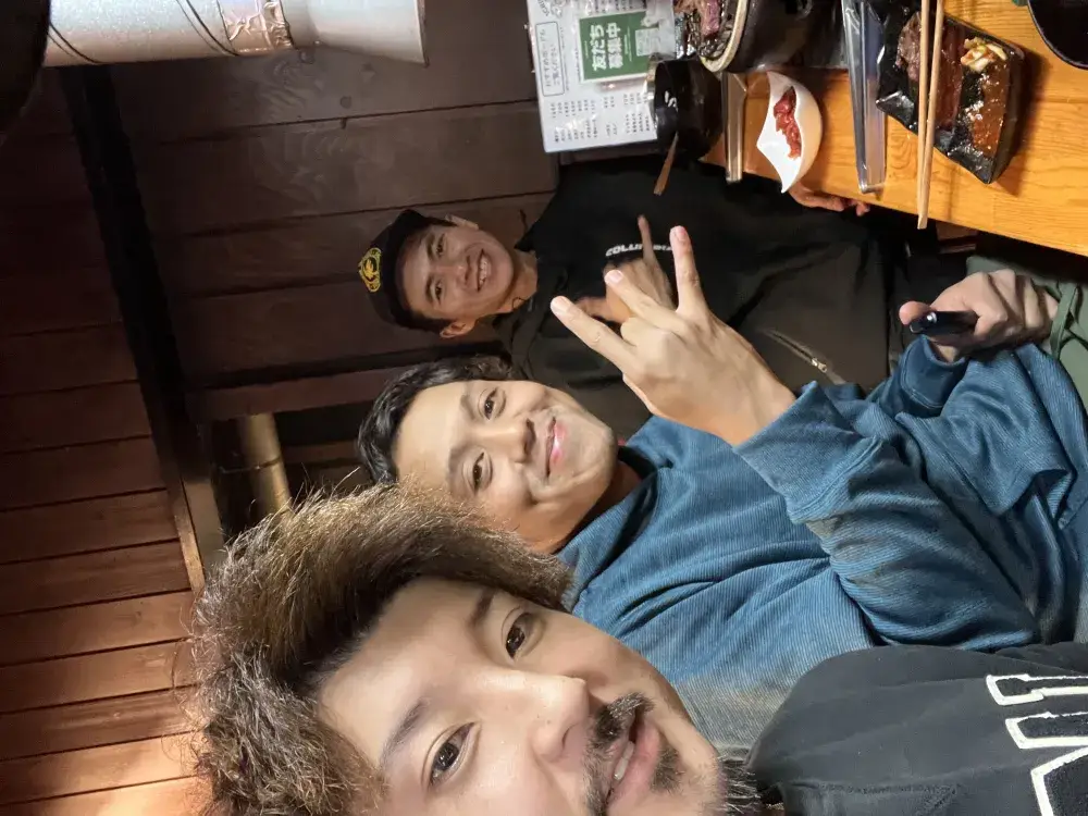 インドネシアの子と焼肉へ！プライベートでも仲がいいです。