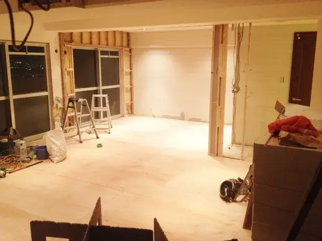 作業風景(リノベーション現場)