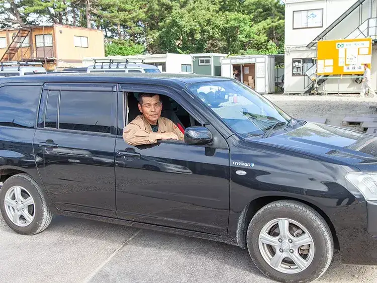社用車を使って現場へ！