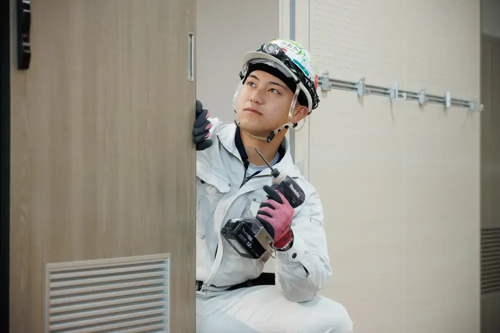 内装工事の現場作業員／プライム上場企業✨地元で長く働く