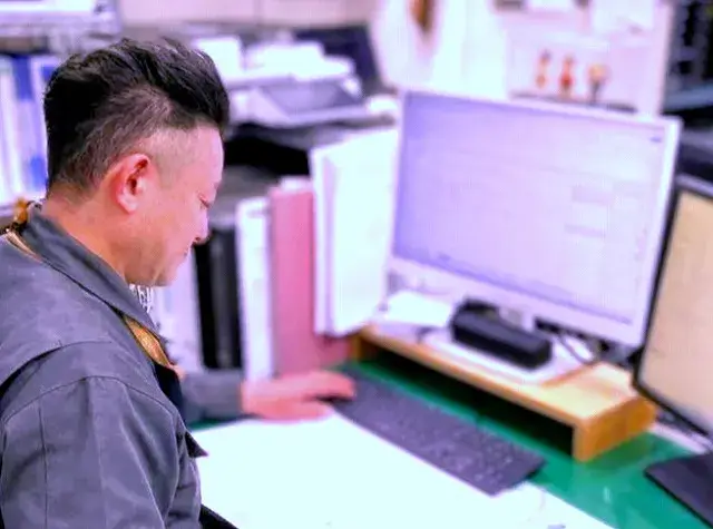 デスクワークもあります